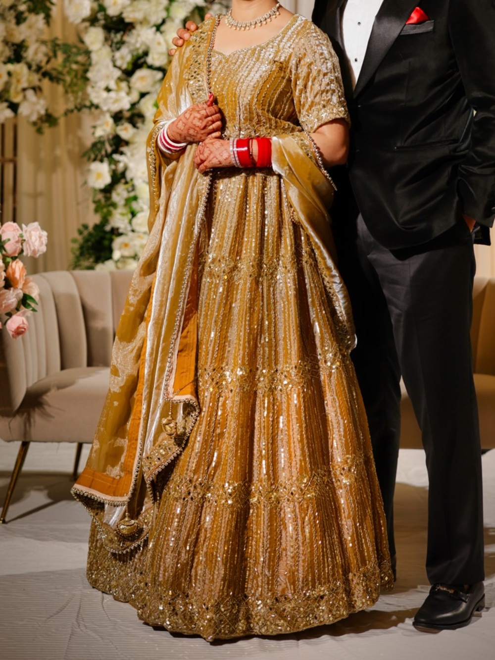 GOLDEN LEHENGA